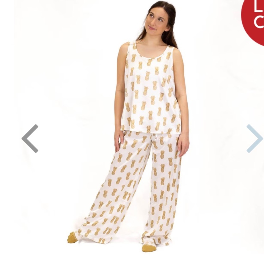 Classic Pineapple Slumber Set - image 1